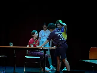 Ateliers THÉÂTRE pour adolescents (14/17 ans) Lundi 18h30-20h00 (390€ + 30€ d’adhésion)