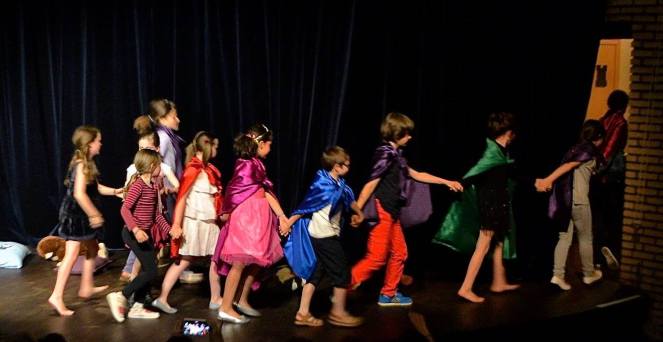 11 Octobre - 31 Janvier - Atelier Cinéma Ados (Collège / Lycée) 12 SÉANCES DE 3H (300€ + 30€ d’adhésion)